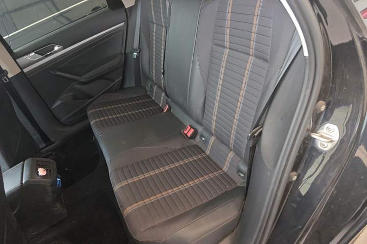 Used Volkswagen Lavida 2019 280TSI DSG Comfort Edition China VI standard Left Rear Seat
