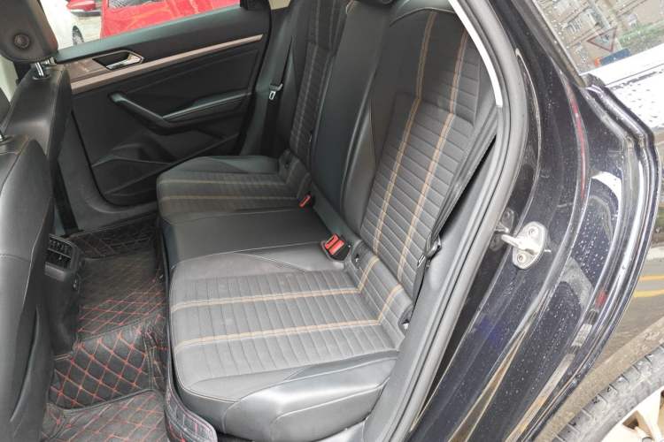 Used Volkswagen Lavida 2019 280TSI DSG Comfort Edition China VI standard Left Rear Seat