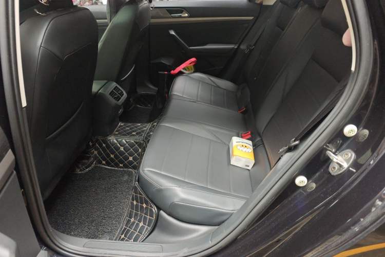 Used Volkswagen Lavida 2019 1.5L Automatic Comfort Edition China VI Standard Left Rear Seat