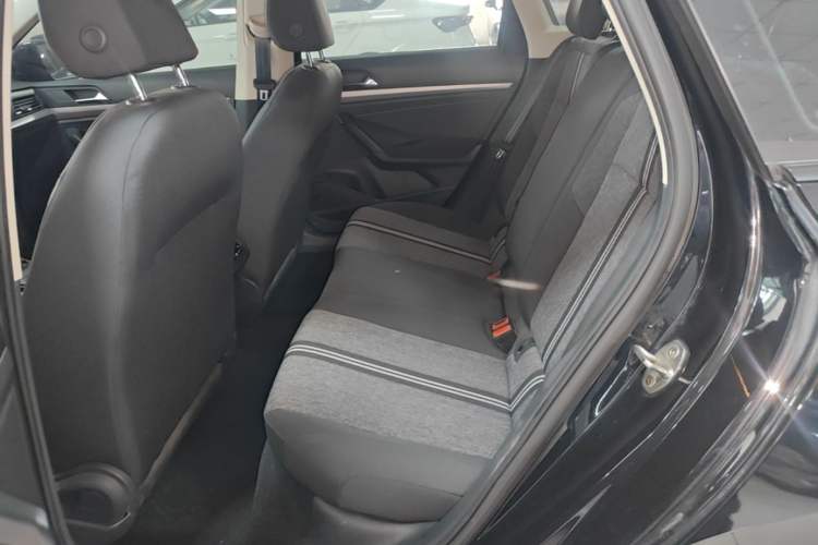 Used Volkswagen Lavida 2019 1.5L Automatic Fashion Edition China VI Left Rear Seat