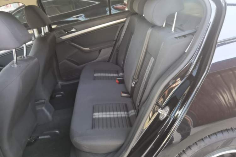 Used Volkswagen Lavida 2019 Lavida Start 1.5L Automatic Trendy Version China VI Standard Left Rear Seat
