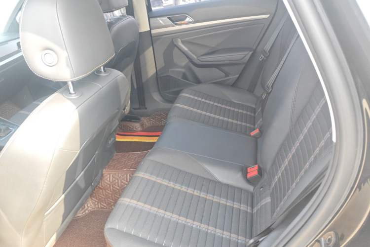 Used Volkswagen Lavida 2019 280TSI DSG Comfort Edition China VI standard Left Rear Seat