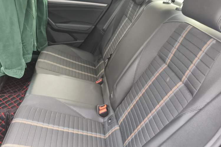 Used Volkswagen Lavida 2019 280TSI DSG Comfort Edition China VI standard Left Rear Seat