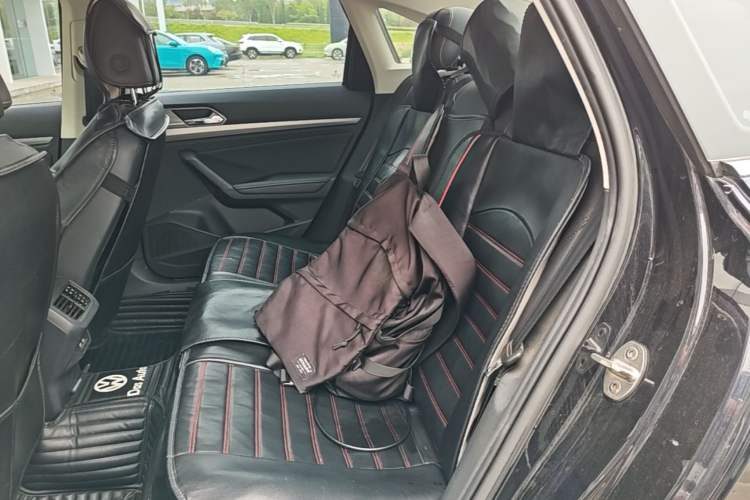 Used Volkswagen Lavida 2019 280TSI DSG Comfort Edition China VI standard Left Rear Seat