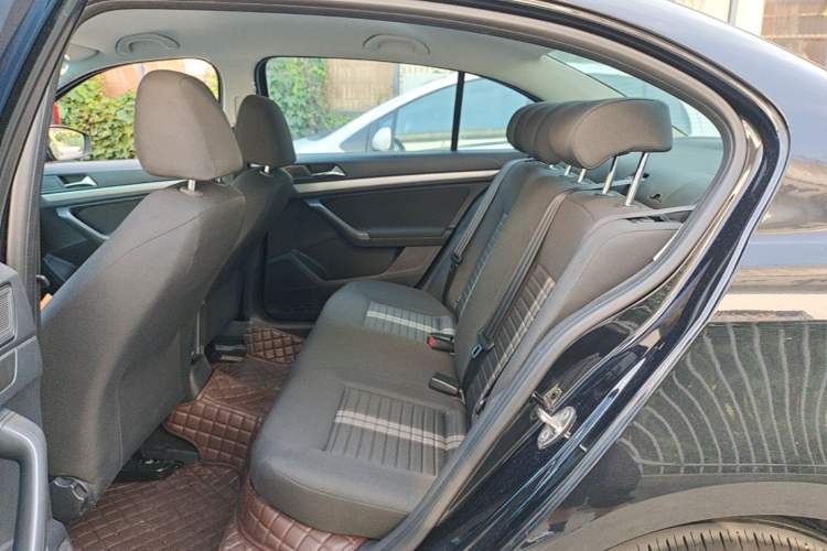 Used Volkswagen Lavida 2019 Lavida Start 1.5L Automatic Trendy Version China VI Standard Left Rear Seat