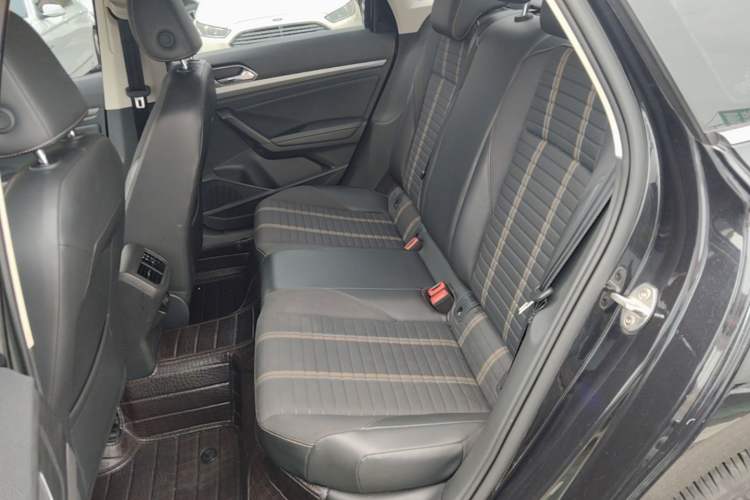 Used Volkswagen Lavida 2019 280TSI DSG Comfort Edition China VI standard Left Rear Seat