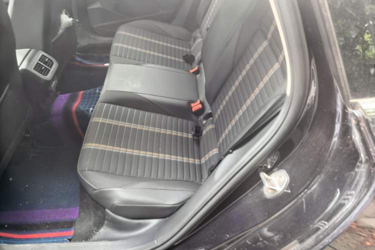 Used Volkswagen Lavida 2019 280TSI DSG Comfort Edition China VI standard Left Rear Seat