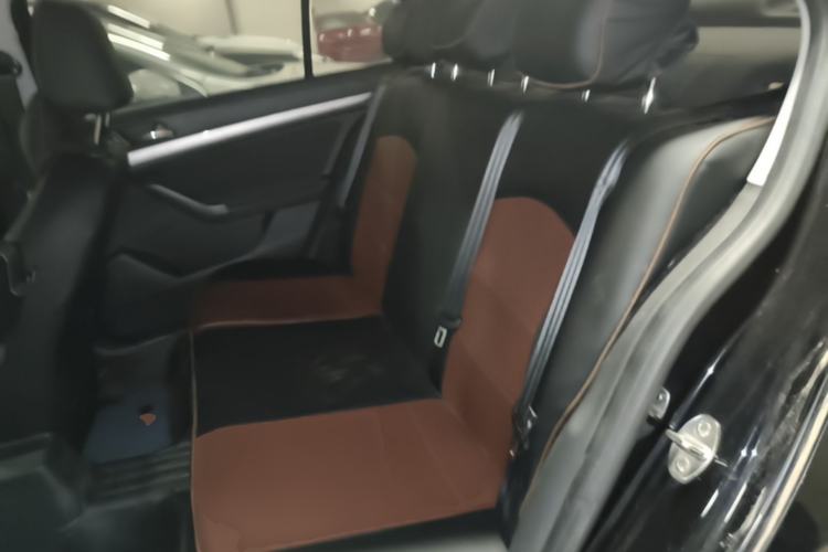 Used Volkswagen Lavida 2019 Lavida Start 1.5L Manual Fashion Edition China VI Standard Left Rear Seat