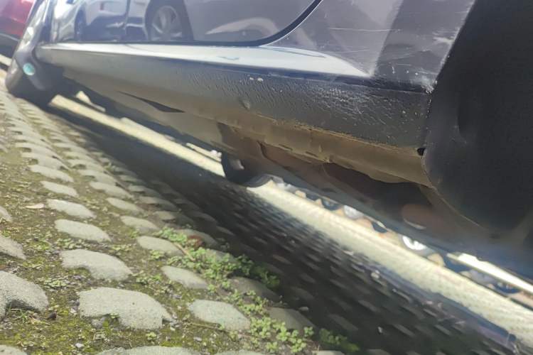 Used Volkswagen Lavida 2019 Lavida Start 1.5L Manual Fashion Edition China VI Standard Left Side Sill