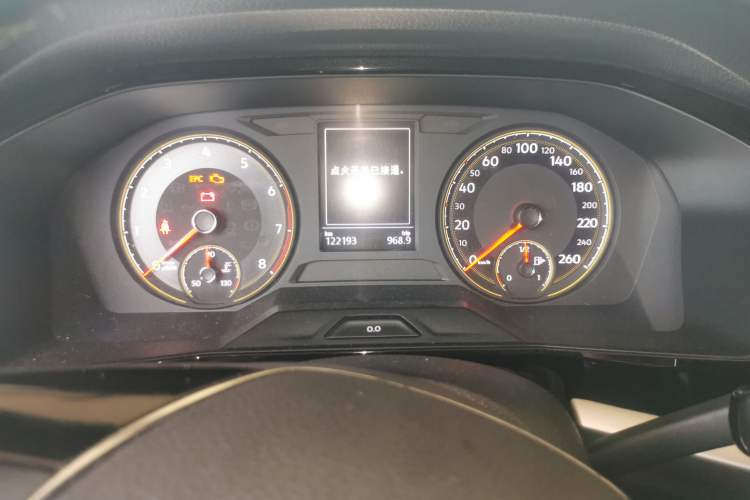 Used Volkswagen Lavida 2019 280TSI DSG Comfort Edition China VI standard Odometer Close Up