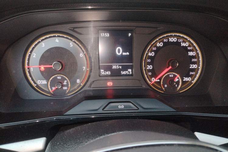 Used Volkswagen Lavida 2019 280TSI DSG Comfort Edition China VI standard Odometer Close Up