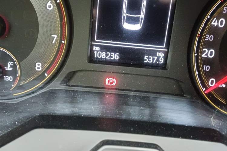 Used Volkswagen Lavida 2019 1.5L Automatic Comfort Edition China VI Standard Odometer Close Up