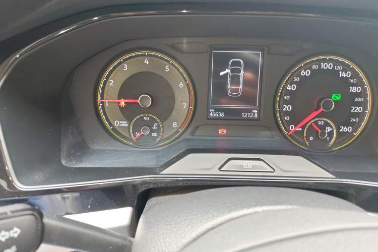 Used Volkswagen Lavida 2019 1.5L Automatic Fashion Edition China VI Odometer Close Up