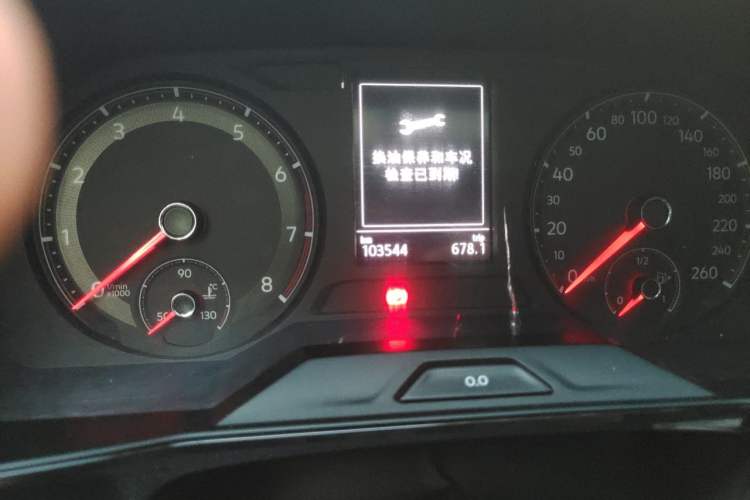 Used Volkswagen Lavida 2019 280TSI DSG Luxury Edition China VI Standard Odometer Close Up
