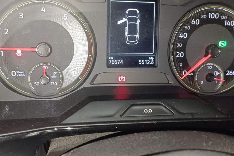 Used Volkswagen Lavida 2019 280TSI DSG Comfort Edition China VI standard Odometer Close Up