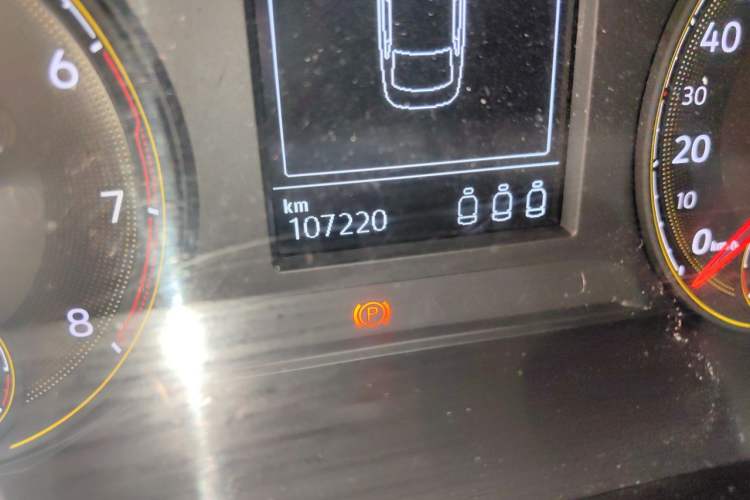 Used Volkswagen Lavida 2019 1.5L Automatic Comfort Edition China VI Standard Odometer Close Up
