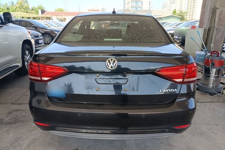 Used Volkswagen Lavida 2019 Lavida Start 1.5L Manual Fashion Edition China VI Standard Rear