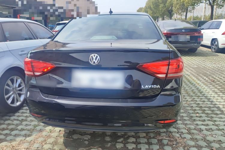 Used Volkswagen Lavida 2019 Lavida Start 1.5L Manual Fashion Edition China VI Standard Rear