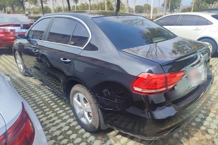 Used Volkswagen Lavida 2019 Lavida Start 1.5L Manual Fashion Edition China VI Standard Rear Left 45 Deg