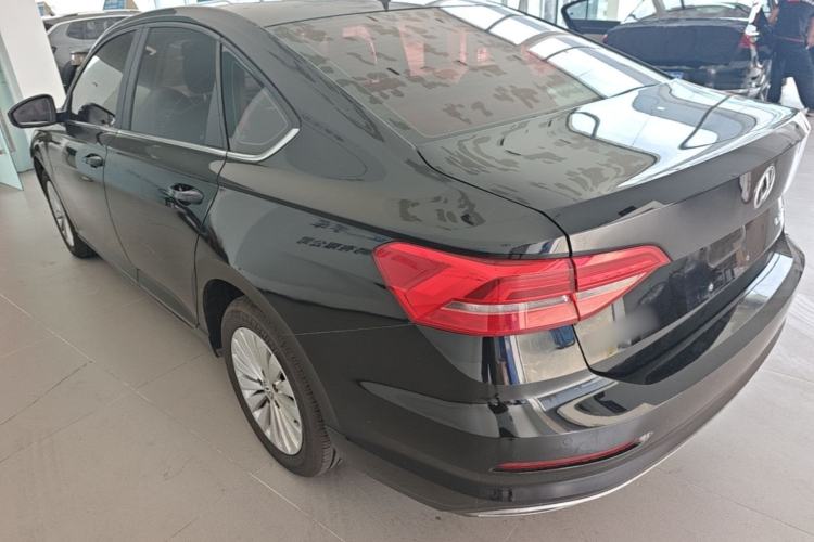 Used Volkswagen Lavida 2019 1.5L Automatic Comfort Edition China VI Standard Rear Left 45 Deg