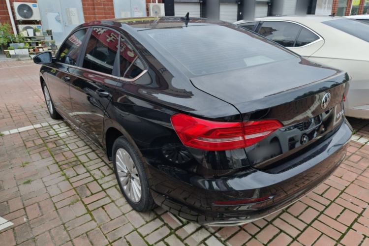 Used Volkswagen Lavida 2019 1.5L Automatic Comfort Edition China VI Standard Rear Left 45 Deg