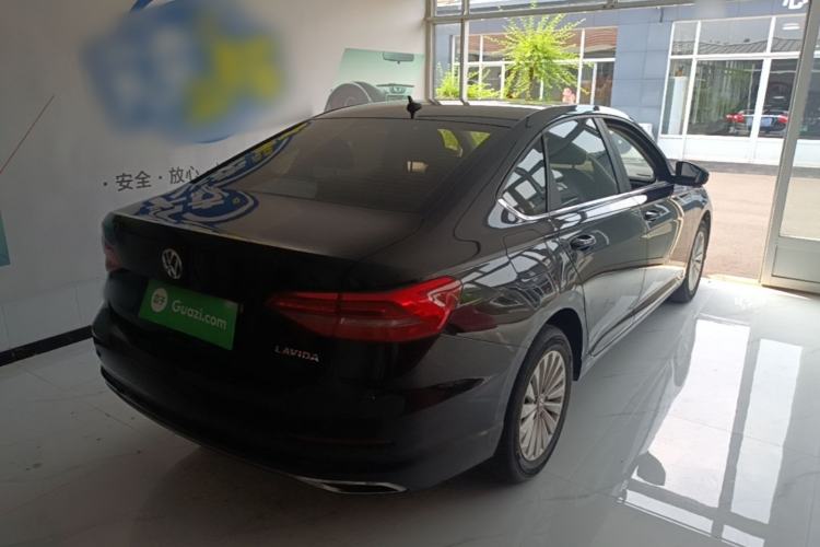Used Volkswagen Lavida 2019 1.5L Manual Comfort Edition China VI Standard Rear Right 45 Deg