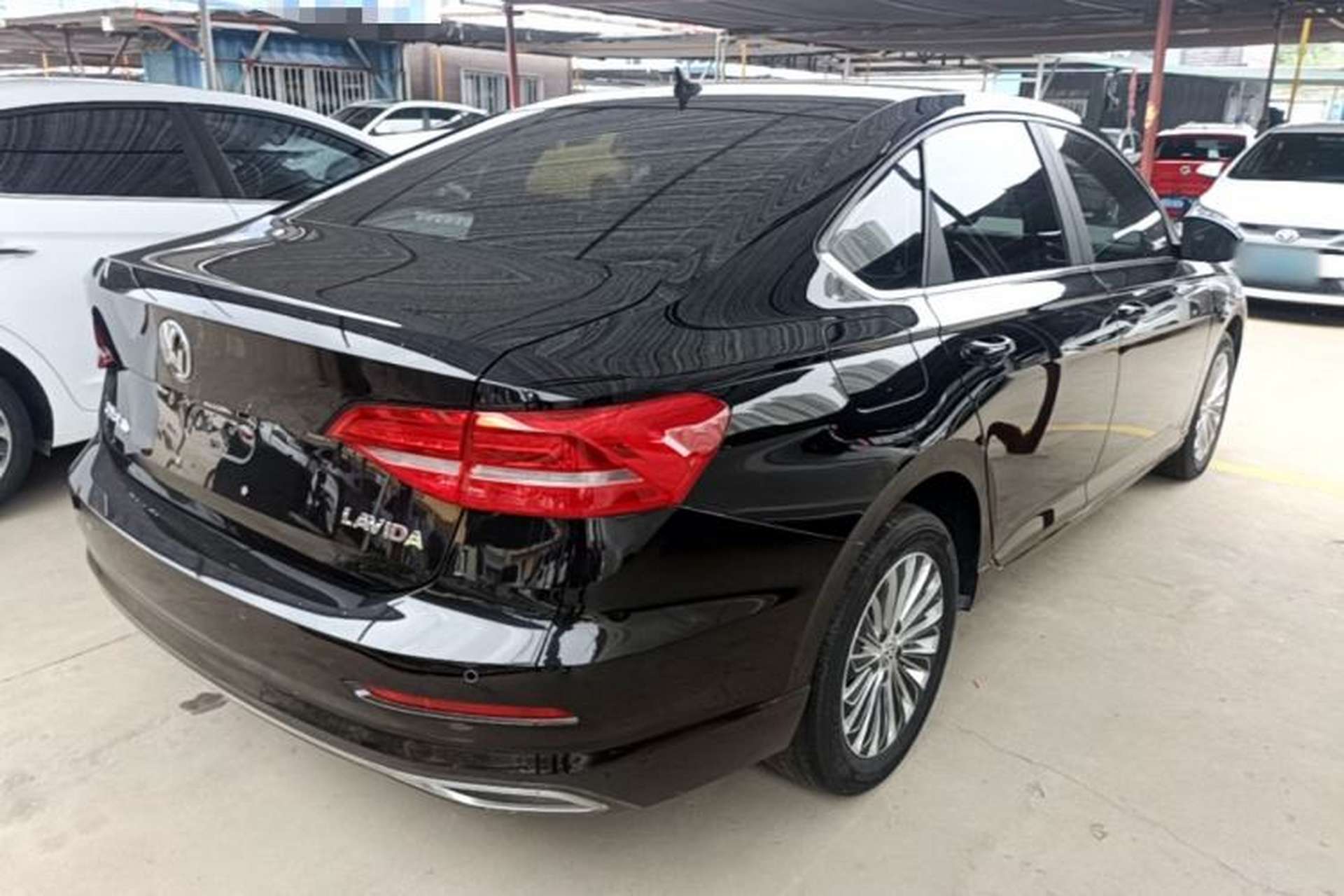 Used Volkswagen Lavida 2019 1.5L Automatic Comfort Edition China VI Standard Rear Right 45 Deg