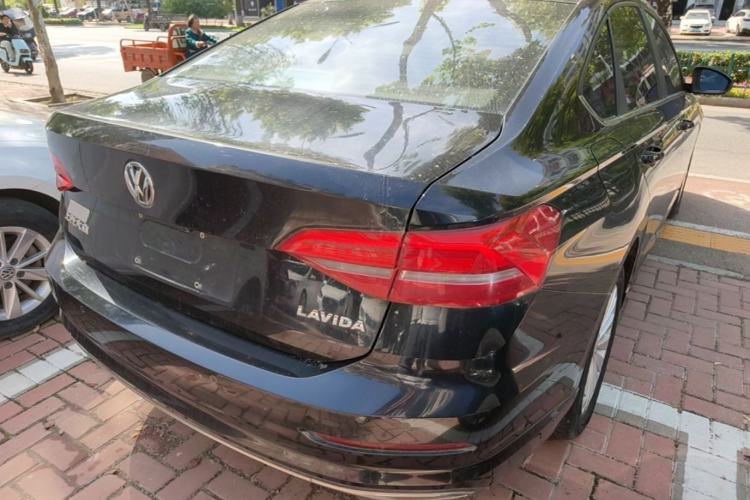 Used Volkswagen Lavida 2019 1.5L Automatic Comfort Edition China VI Standard Rear Right 45 Deg