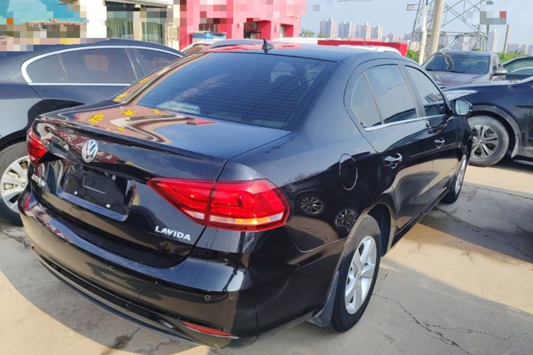 Used Volkswagen Lavida 2019 Lavida Start 1.5L Manual Fashion Edition China VI Standard Rear Right 45 Deg
