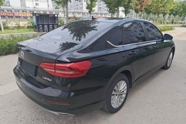Used Volkswagen Lavida 2019 1.5L Automatic Comfort Edition China VI Standard Rear Right 45 Deg