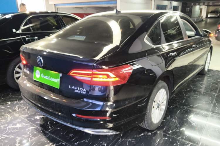 Used Volkswagen Lavida 2019 1.5L Automatic Comfort Edition China VI Standard Rear Right 45 Deg