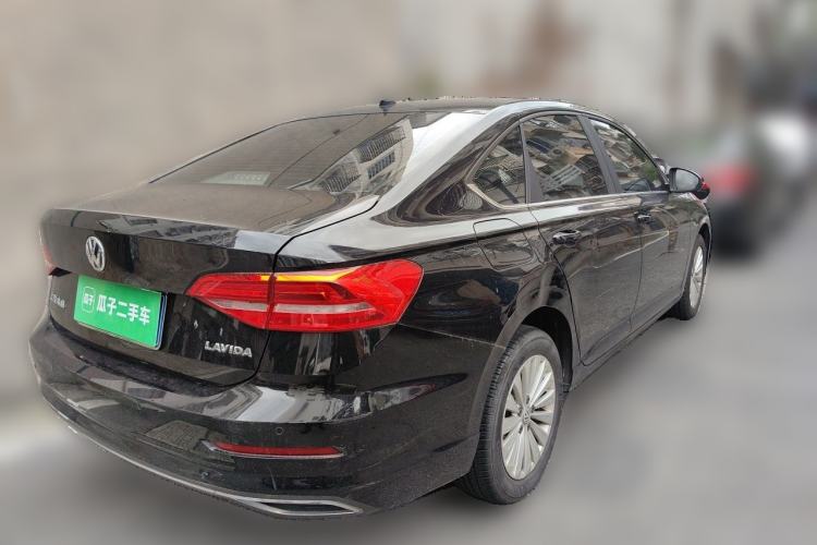 Used Volkswagen Lavida 2019 1.5L Automatic Comfort Edition China VI Standard Rear Right 45 Deg