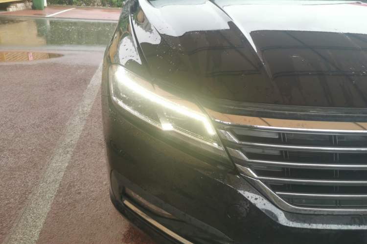 Used Volkswagen Lavida 2019 280TSI DSG Comfort Edition China VI standard Right Front Headlight