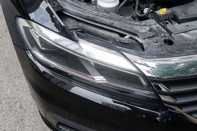 Used Volkswagen Lavida 2019 1.5L Automatic Comfort Edition China VI Standard Right Front Headlight
