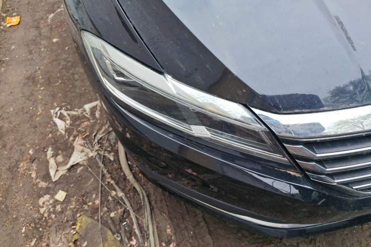 Used Volkswagen Lavida 2019 1.5L Automatic Fashion Edition China VI Right Front Headlight