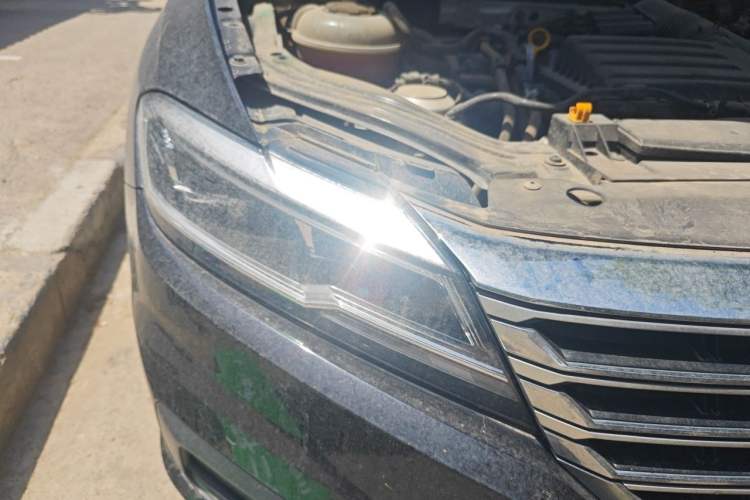Used Volkswagen Lavida 2019 280TSI DSG Luxury Edition China VI Standard Right Front Headlight