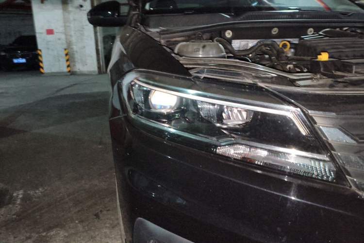 Used Volkswagen Lavida 2019 280TSI DSG Comfort Edition China VI standard Right Front Headlight