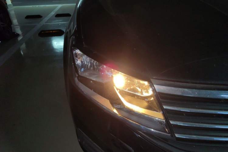 Used Volkswagen Lavida 2019 Lavida Start 1.5L Automatic Trendy Version China VI Standard Right Front Headlight