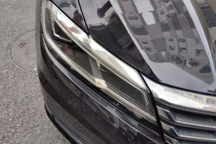 Used Volkswagen Lavida 2019 1.5L Automatic Comfort Edition China VI Standard Right Front Headlight