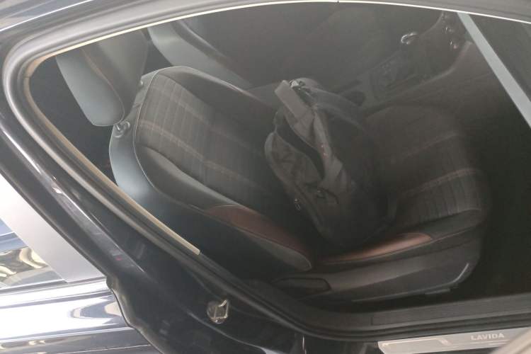 Used Volkswagen Lavida 2019 280TSI DSG Comfort Edition China VI standard Right Front Seat