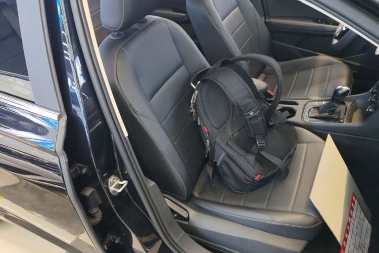 Used Volkswagen Lavida 2019 1.5L Automatic Comfort Edition China VI Standard Right Front Seat