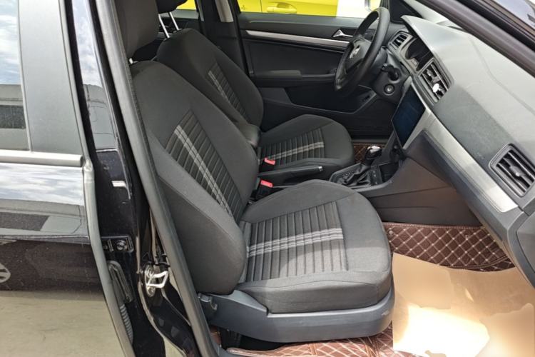 Used Volkswagen Lavida 2019 Lavida Start 1.5L Automatic Trendy Version China VI Standard Right Front Seat