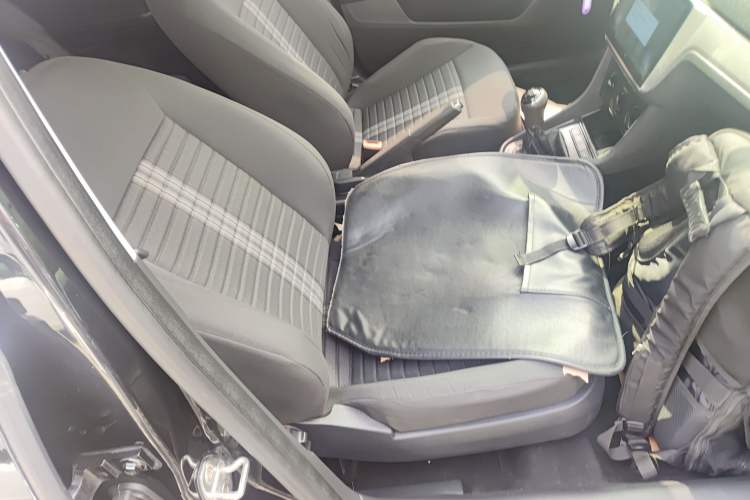 Used Volkswagen Lavida 2019 Lavida Start 1.5L Manual Fashion Edition China VI Standard Right Front Seat