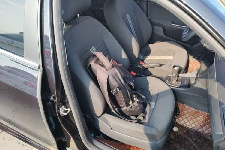 Used Volkswagen Lavida 2019 Lavida Start 1.5L Manual Fashion Edition China VI Standard Right Front Seat