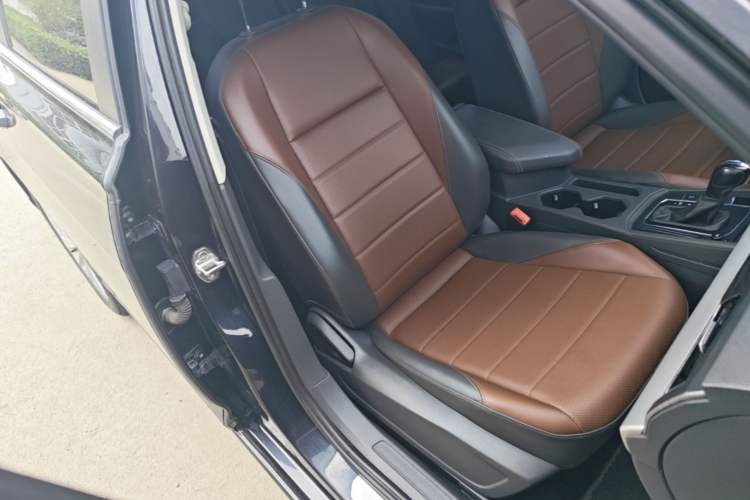 Used Volkswagen Lavida 2019 1.5L Automatic Comfort Edition China VI Standard Right Front Seat