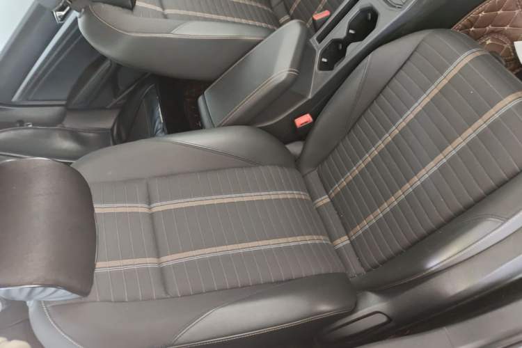 Used Volkswagen Lavida 2019 280TSI DSG Comfort Edition China VI standard Right Front Seat