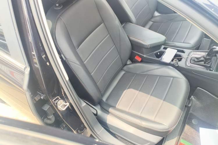 Used Volkswagen Lavida 2019 1.5L Automatic Comfort Edition China VI Standard Right Front Seat