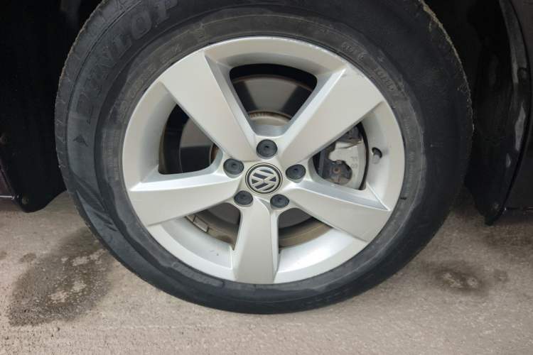 Used Volkswagen Lavida 2019 Lavida Start 1.5L Automatic Trendy Version China VI Standard Right Front Wheel Hub