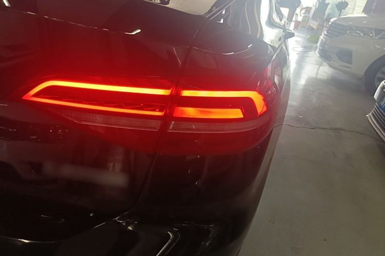 Used Volkswagen Lavida 2019 1.5L Automatic Fashion Edition China VI Right Rear Taillight