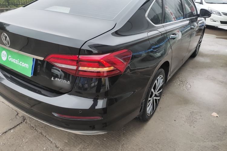 Used Volkswagen Lavida 2019 280TSI DSG Luxury Edition China VI Standard Right Rear Taillight